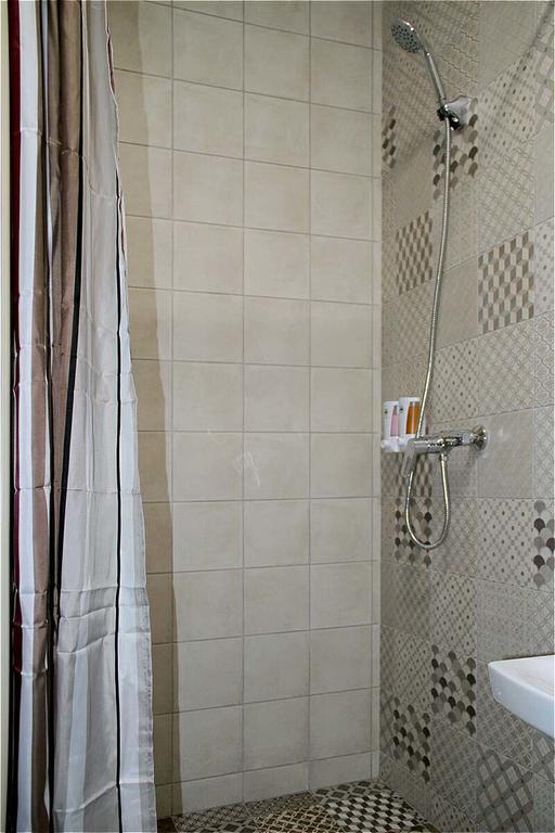 Solo Apartment Virmenska Kiew Exterior foto